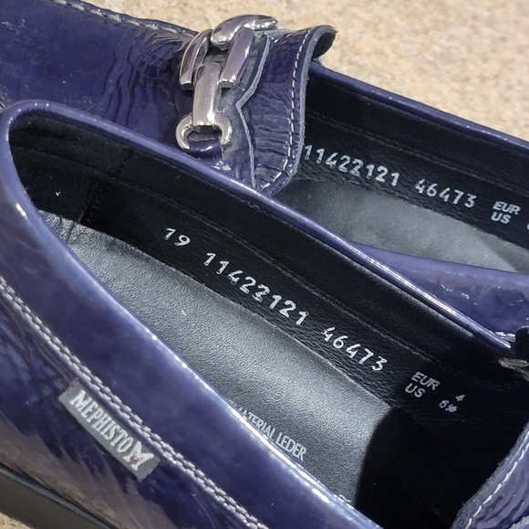 MEPHISTO NAVY BLUE PATENT LEATHER SLIP ON LOAFERS SZ 6.5 NICE - Picture 8 of 8